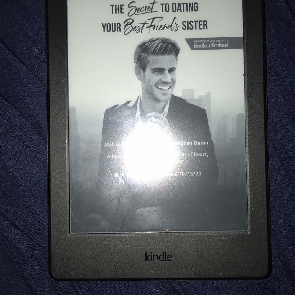 Amazon kindle - Picture 3 of 3